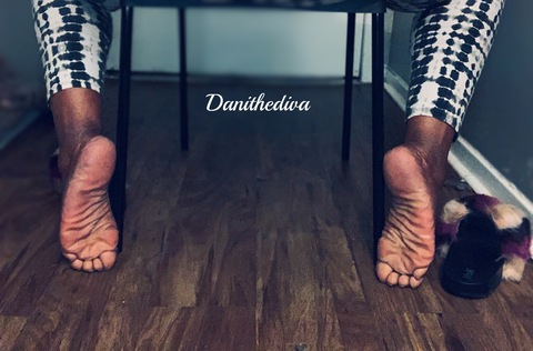 foot_dani onlyfans leaked picture 1