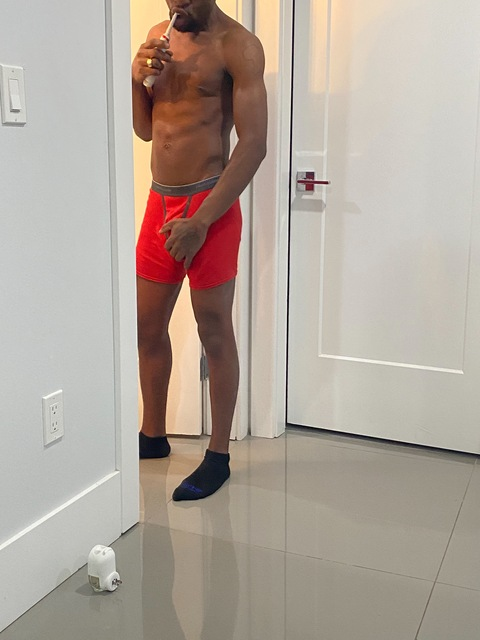 jamaicanunrulyy onlyfans leaked picture 1