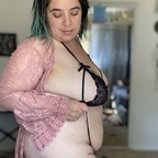 mslovelycurvess onlyfans leaked picture 1