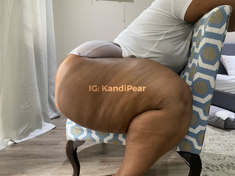 mzkandipear onlyfans leaked picture 1