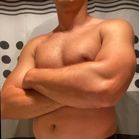 nicholasboches onlyfans leaked picture 1