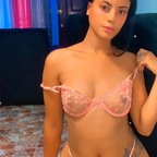 rosalindaalonz1 onlyfans leaked picture 1
