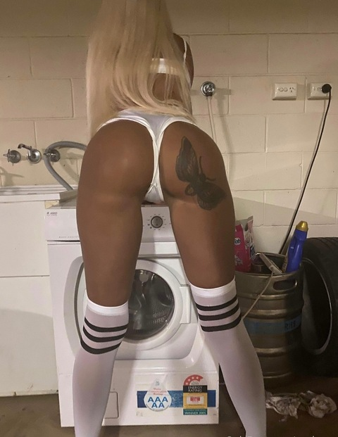 sookyray onlyfans leaked picture 1