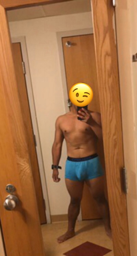 vibezzzx onlyfans leaked picture 1